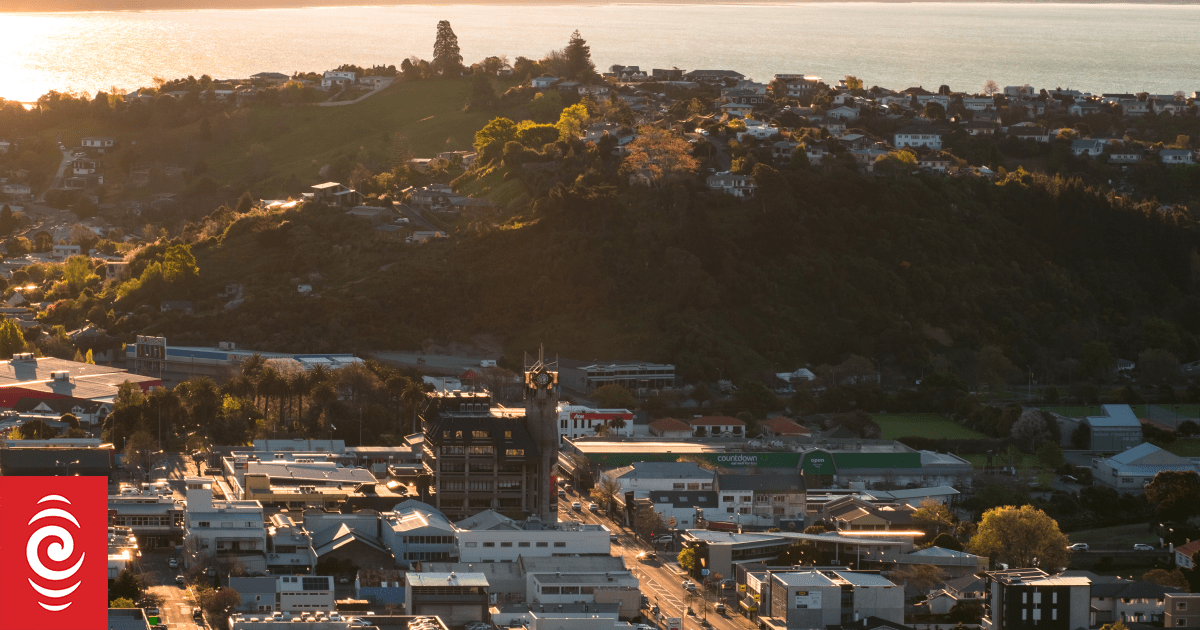 South Island Māori landowners to get more than 3000 hectares returned by Crown