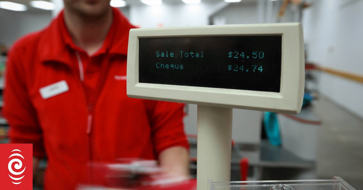 Toddler strangled by loose strapping on unsafe bed, coroner rules