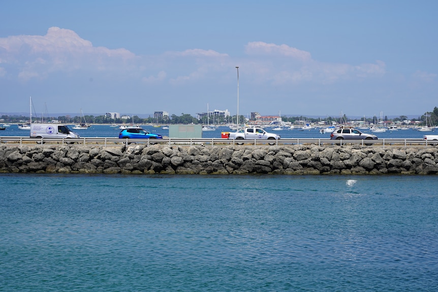 Images depicting beachsdie summer holidays in Rockingham