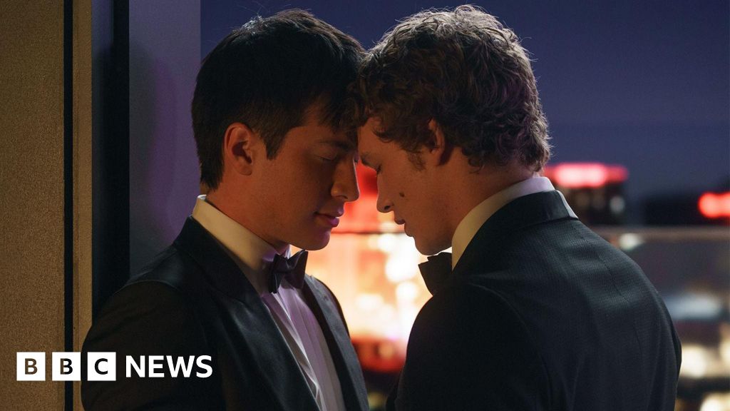 Heated Rivalry author Rachel Reid says TV show's success led to help with her Parkinson's disease