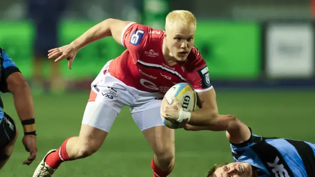 Blair Murray for Scarlets