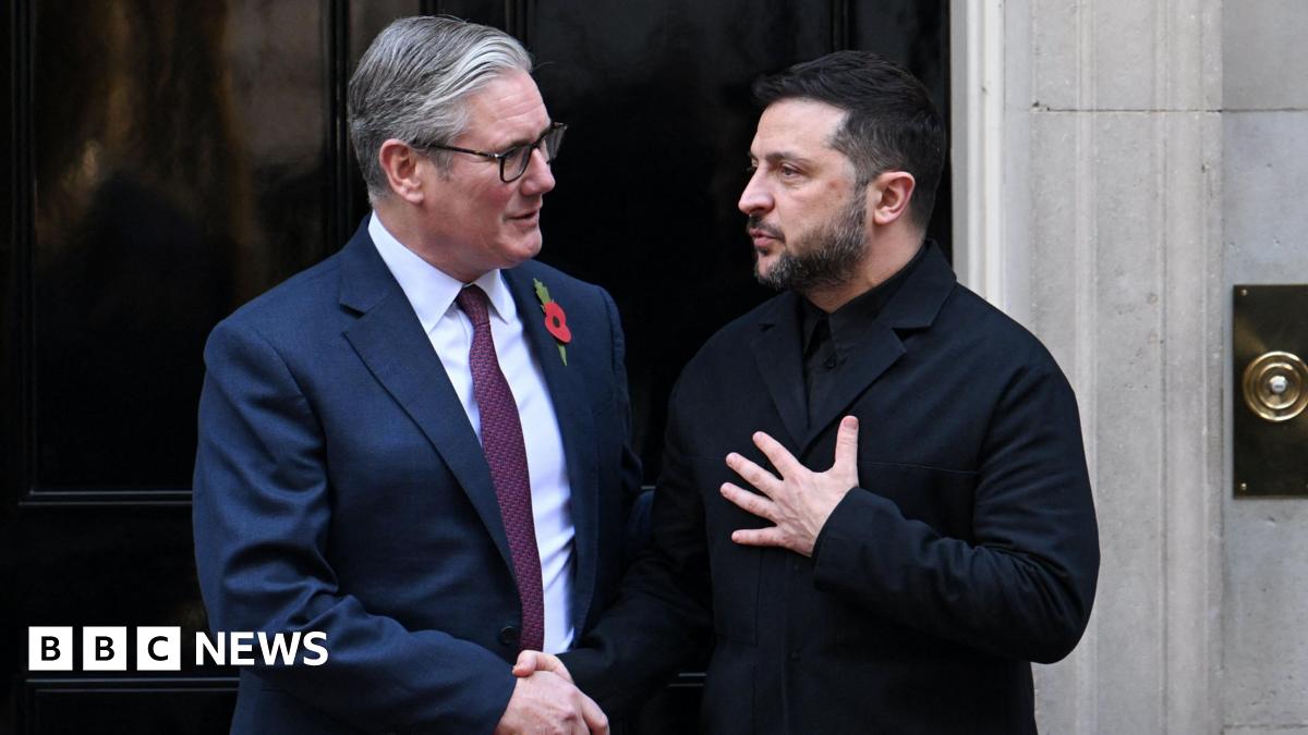 Sir Keir Starmer pictured alongside Ukrainian President Volodymyr Zelensky in Downing Street in October