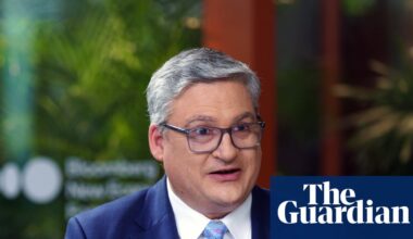 Future Fund spent $20,000 to send CEO’s executive assistant on business class trip to scope hotels in US | Australian politics