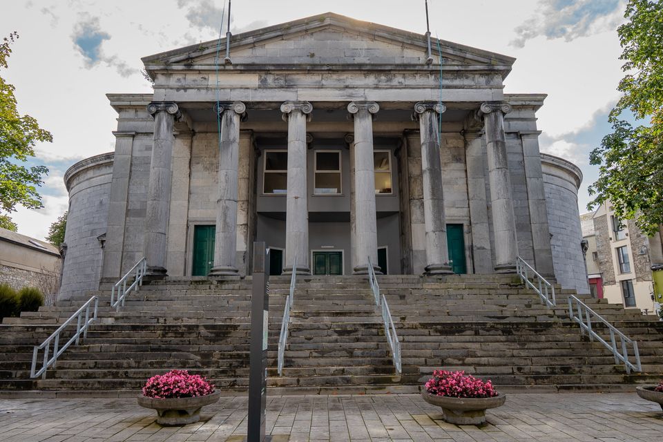 Tralee Courthouse. Photo by Mark O'Sullivan.