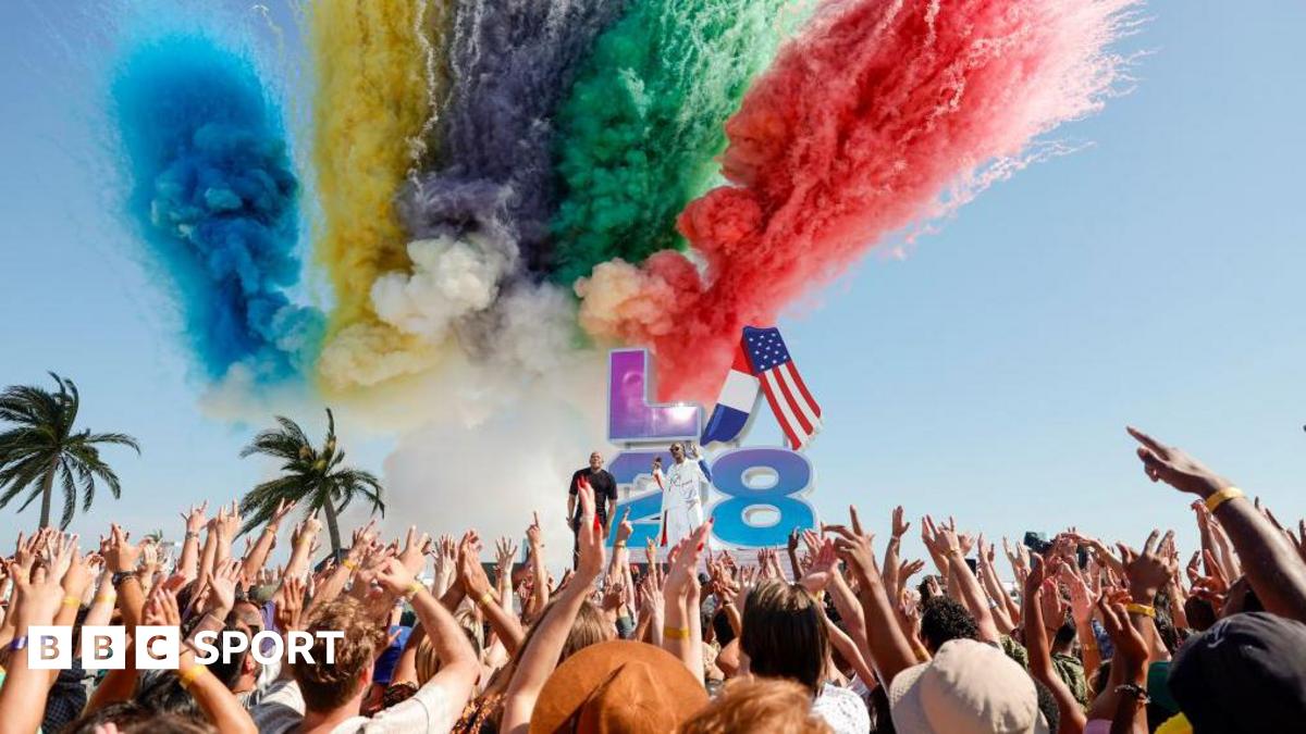 Celebrations for the handover of the 2028 Olympics in Los Angeles