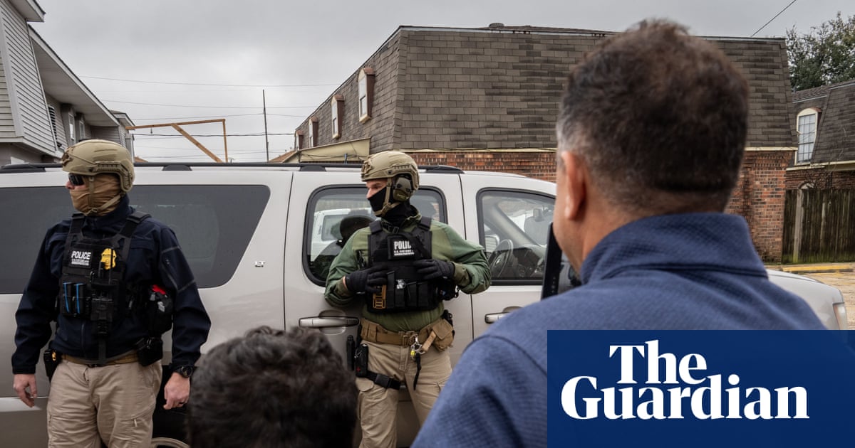 US immigration crackdown forces teens to caretake after parents are detained | US immigration