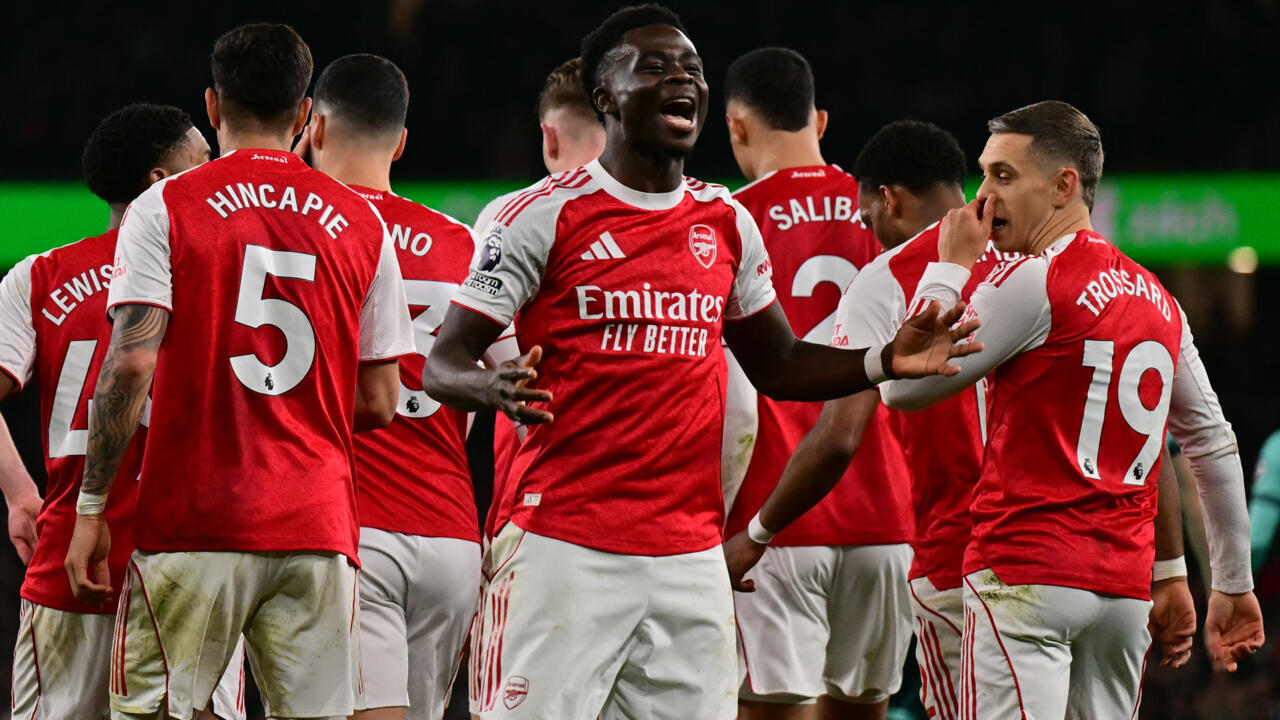 Two own goals save Arsenal blushes against Wolves