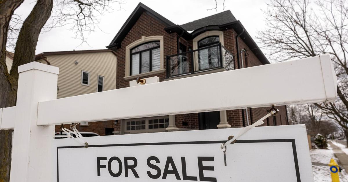 Toronto-area home prices drop for 10th month in a row as sales plummet in November - Toronto Star