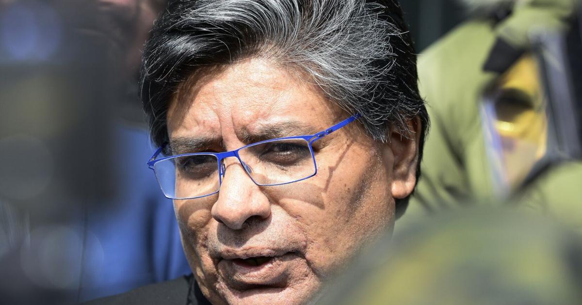 Alleged ‘cocaine lawyer’ to fugitive Ryan Wedding is ‘substantial’ flight risk, bail court hears as Deepak Paradkar pledges $5M - Toronto Star