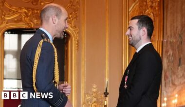 Newbury darts star Luke Humphries receives MBE from Prince William