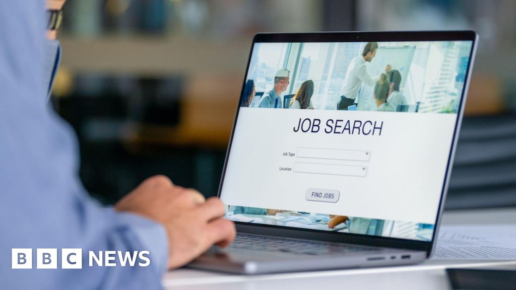 Should more be done to tackle 'ghost jobs'?