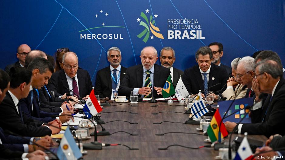 Lula, Milei clash over US-Venezuela tensions – DW – 12/20/2025