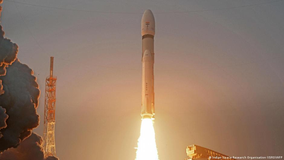 India's space agency launches its heaviest satellite yet – DW – 12/24/2025