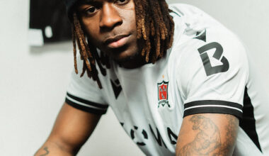 ‘THE TOWN REMAINS’ Dundalk FC Unveil Stunning New Macron Kits Ahead of Premier Division Return.