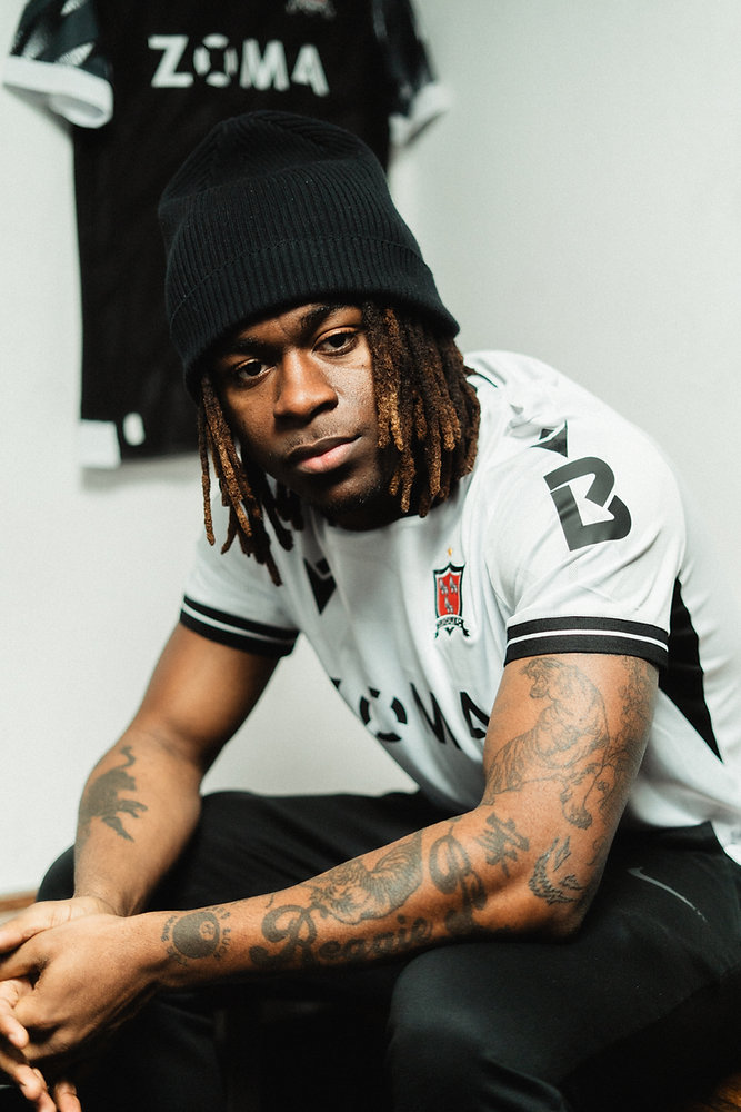 ‘THE TOWN REMAINS’ Dundalk FC Unveil Stunning New Macron Kits Ahead of Premier Division Return.