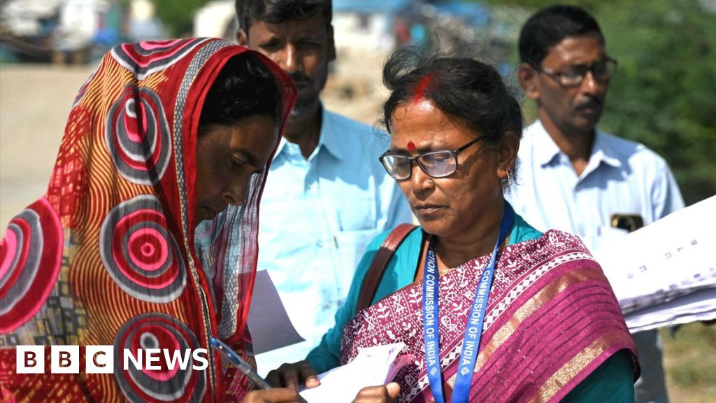 India's poll workers flag harsh conditions amid rising deaths