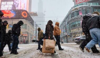 Freezing rain, blowing snow expected to slam much of Eastern Canada