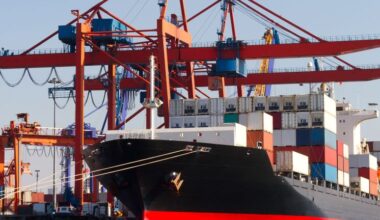 Weighing Kuehne + Nagel After 16.5% 2025 Slump and Recent Share Price Rebound