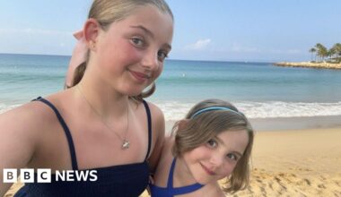 Redditch teenager donates hair after sister's chemotherapy