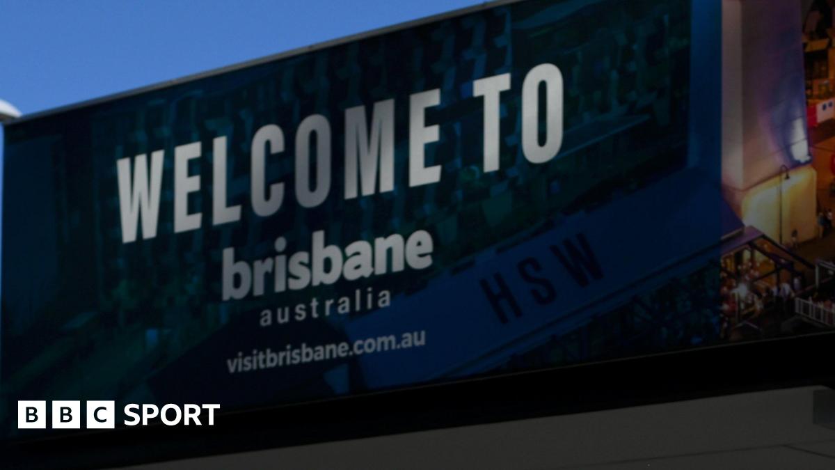 Welcome to Brisbane sign outside Brisbane Airport