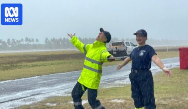 Cocos (Keeling) Islands residents bunker down as Tropical Cyclone Grant approaches
