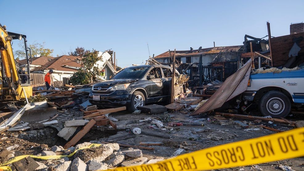 Damage is seen after a gas explosion Thursday, Dec. 11, 2025, in Hayward, Calif. (AP Photo/Minh Connors)