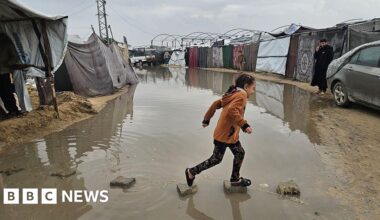 Flood misery for Gazans awaiting next stage of peace plan