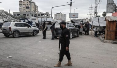 Eight members of Israeli-backed gang surrender to resistance authorities in Gaza – Middle East Monitor