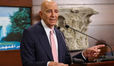 Netanyahu meets US envoy to Lebanon amid warnings over renewed fighting