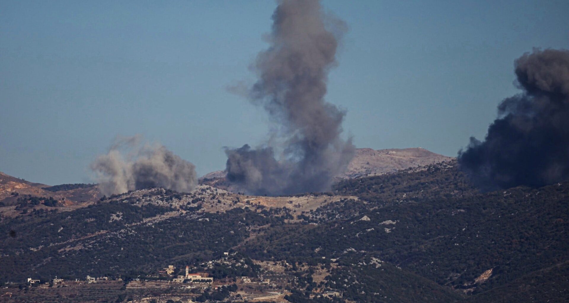 IDF says it targeted Hezbollah operatives in southern Lebanon strikes