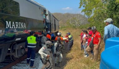 Train derails in southern Mexico, killing 13 and injuring dozens | Transport News