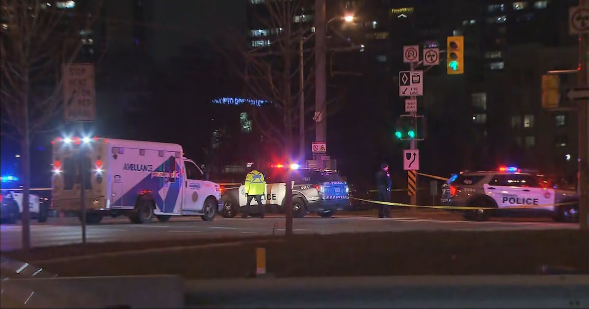 Woman dead follwoing Eglinton Avenue collision, 'major delays' to be expected: Toronto police