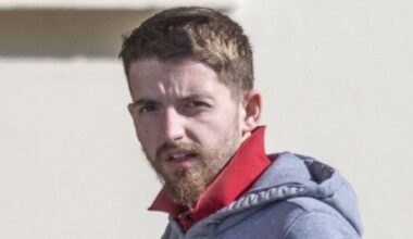 Fanad man found with cache of 'weapons' given chance by Judge