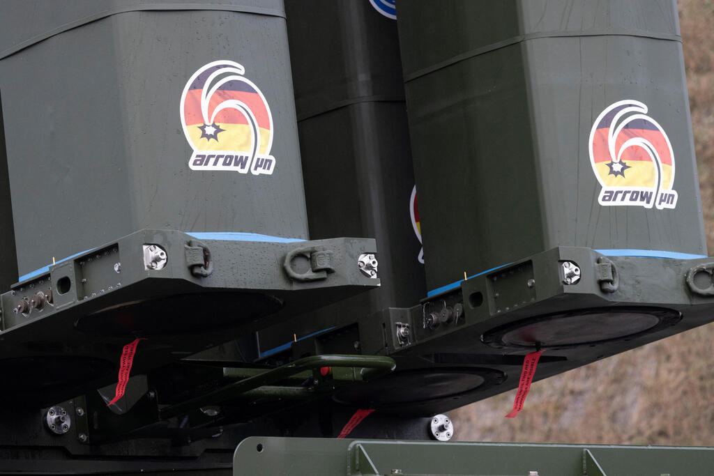 מערכת חץ 3 בכרמניה