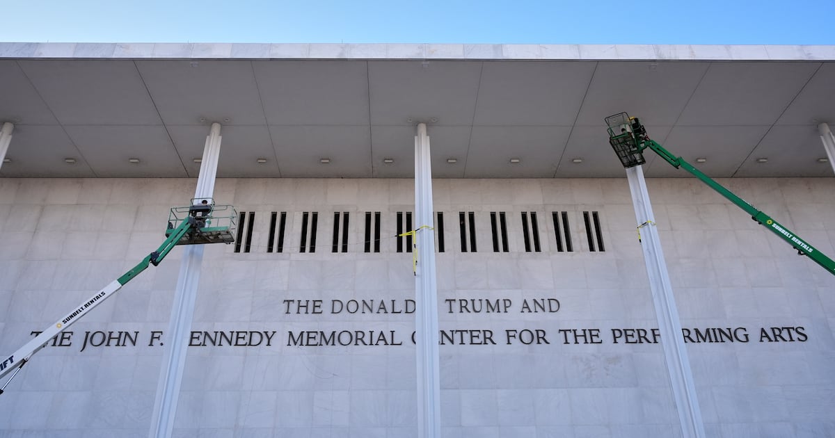 Kennedy Center Christmas Eve concert cancelled over Trump’s name - CTV News