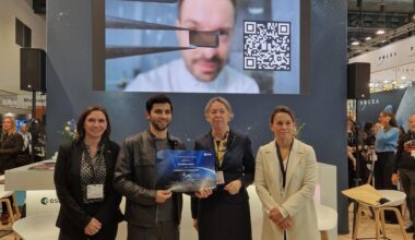 ESA presented the Innovation award to Luxtelligence (Switzerland) at Space Tech Expo Europe 2025