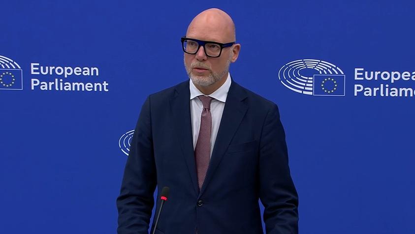 EU Parliament Approves Omnibus Agreement to Cut Sustainability Reporting and Due Diligence Requirements