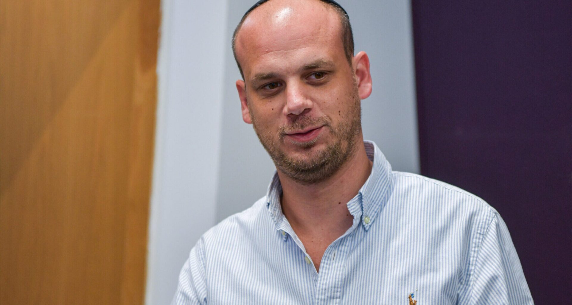 Likud downplays Netanyahu's ties to Feldstein after ex-aide implicated PM in intel leak