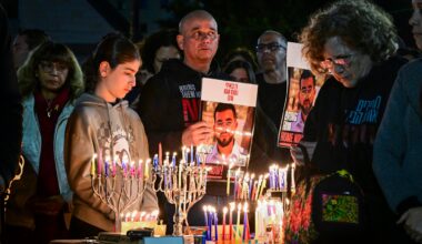 'Won't give up': Hostages Square candle-lighting held to urge release of Ran Gvili