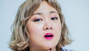 Labor Attorney: Park Na-rae Agency Exempt From Workweek Law - 조선일보