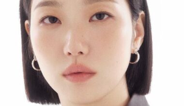 Kim Go-eun Unfazed by 'The Price of Confession' Production Shifts - 조선일보