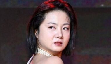 Park Na-rae's 2-Minute No-Apology Statement Criticized - 조선일보