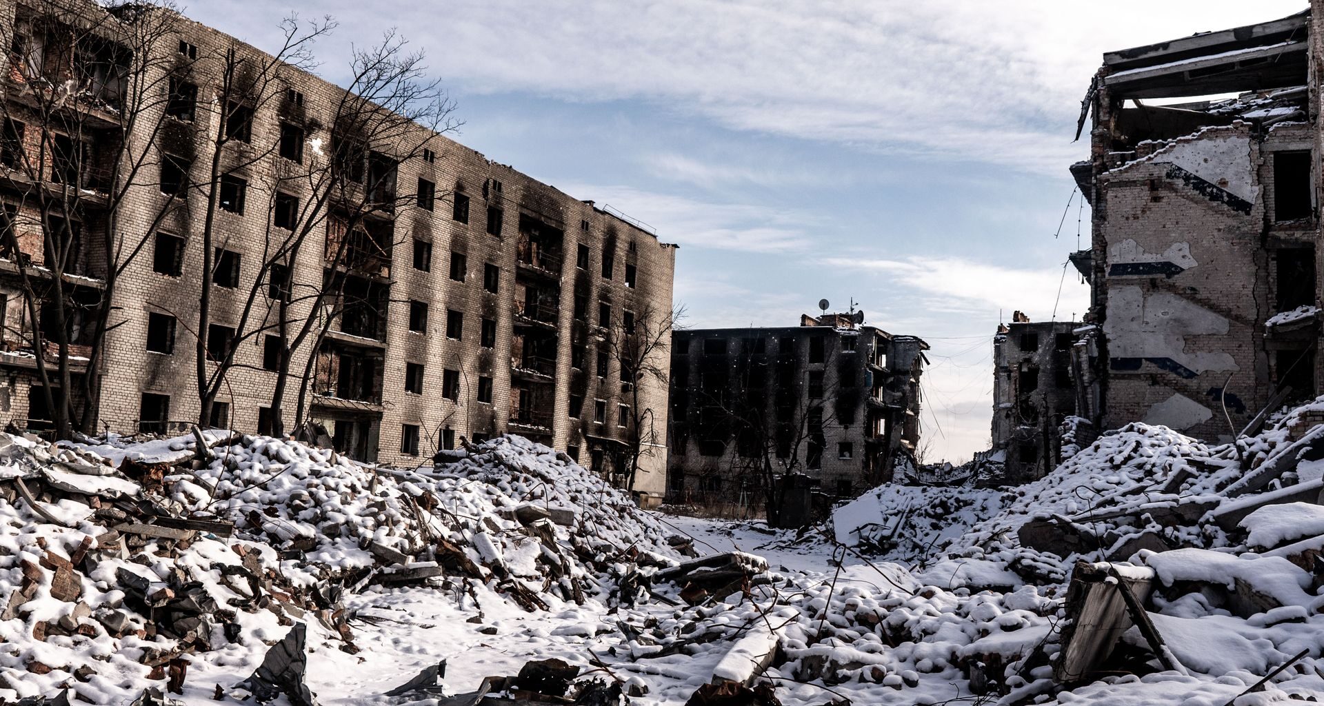 A screenshot from a video released by Ukraine's 7th Air Assault Corps on Dec. 22 showing operations over the Siverskyi Donets River, Donetsk Oblast (7th Air Assault Corps/Telegram).