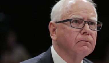 Down Arrow Button Icon