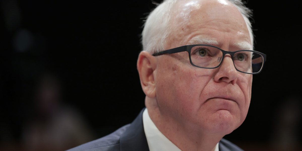 Down Arrow Button Icon