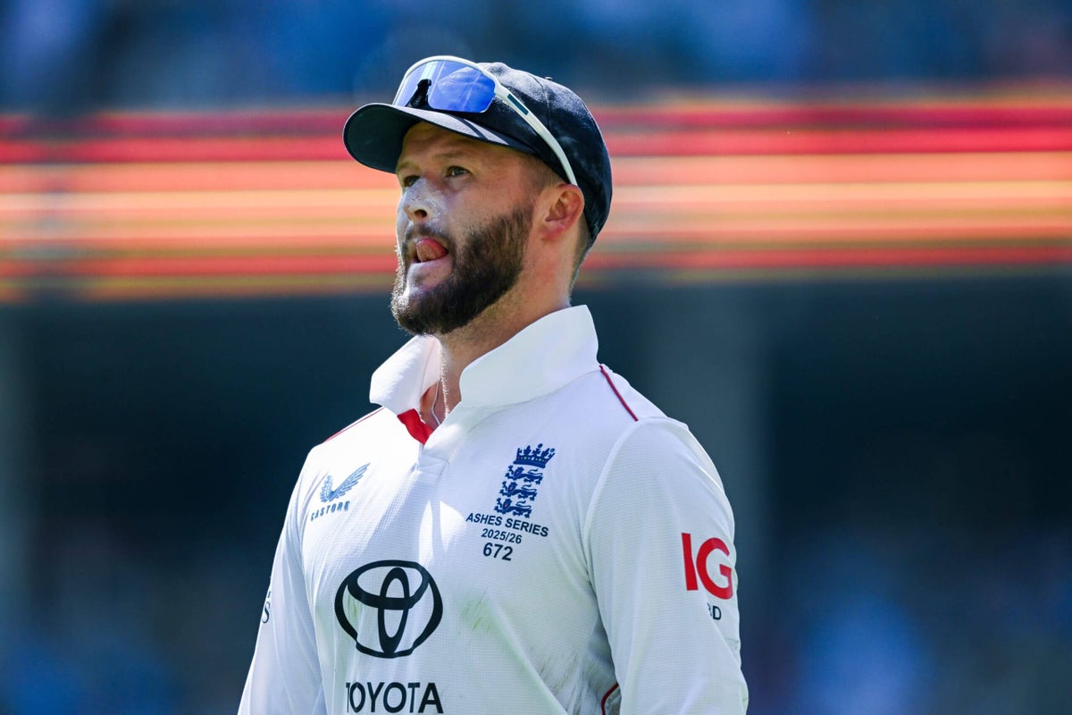 England to ‘establish facts’ after footage emerges of Ben Duckett appearing to be intoxicated