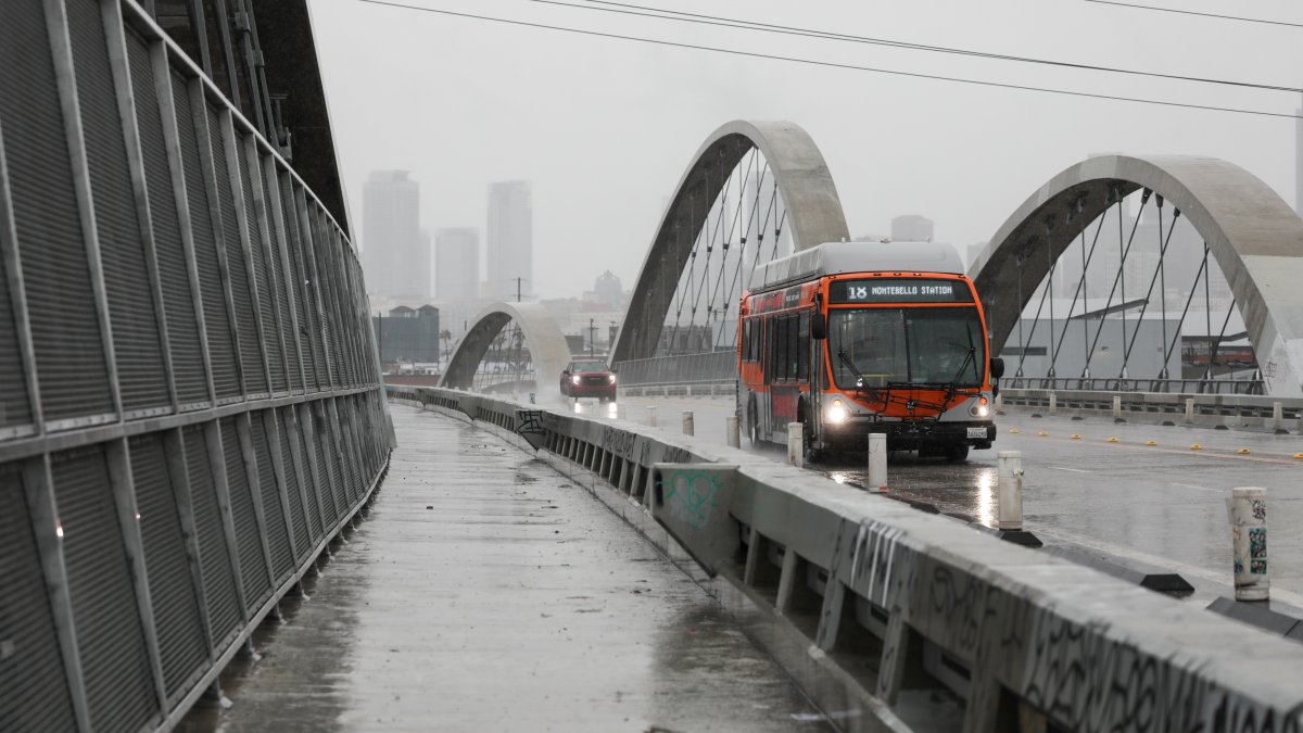 LA responds to 350 traffic accidents during Christmas storms – NBC Los Angeles