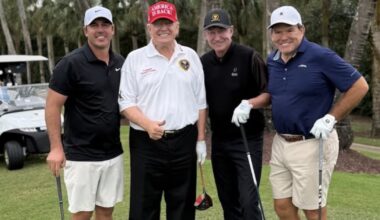 Wayne Gretzky hits the links with Trump, just weeks after addressing criticism from Canadians - CTV News