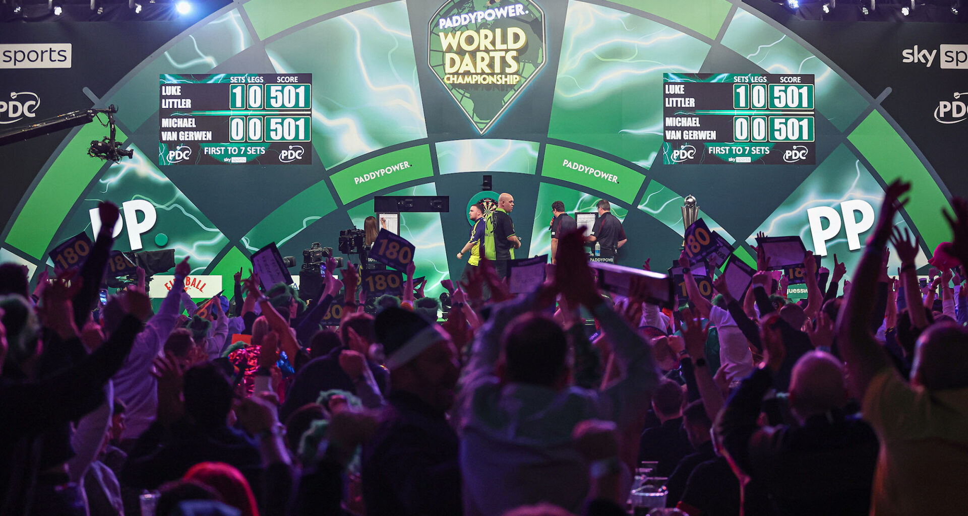 New era begins at 2025/26 Paddy Power World Darts Championship