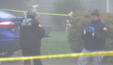 Man shot, killed by officers in Vancouver; Police say he pointed gun at them